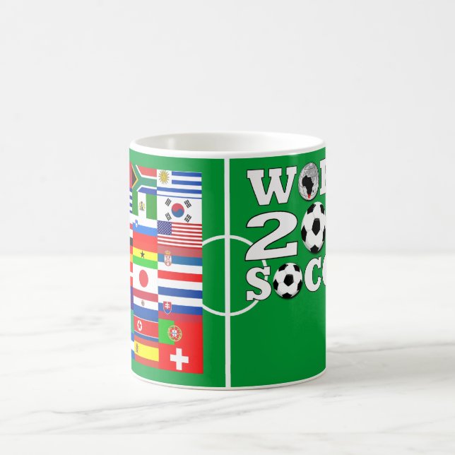 Tasse de champ de drapeaux de la coupe du monde (Centre)