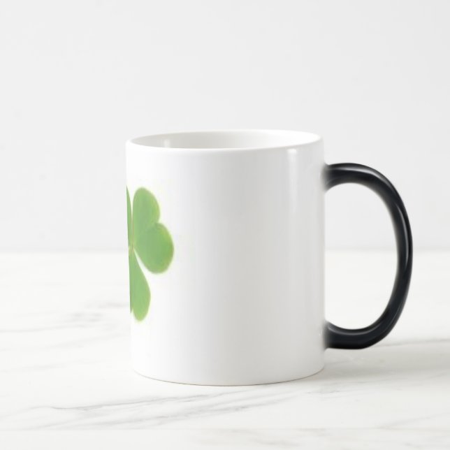 Tasse de changement de couleur de jour de St (Droite)