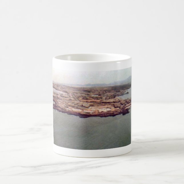 Tasse de Chu Lai Vietnam (Centre)