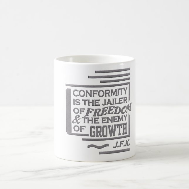 Tasse de citation de JFK - choisissez le style et (Centre)