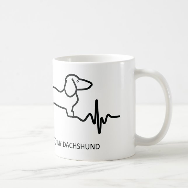 Tasse de classique de battement de coeur de teckel (Droite)
