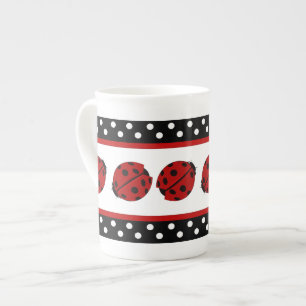 Tasse de coccinelle