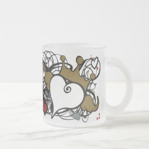 Tasse de coeur de couronne