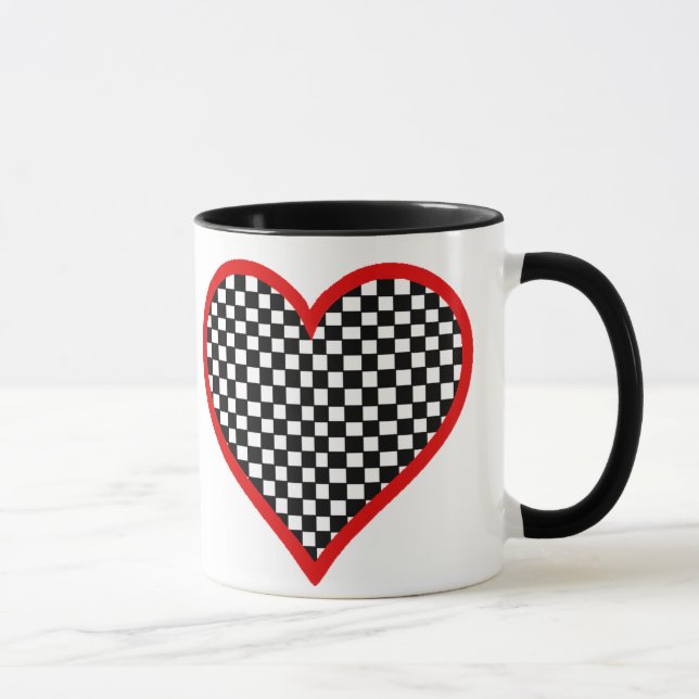 Tasse de coeur de damier de Saint-Valentin (Droite)