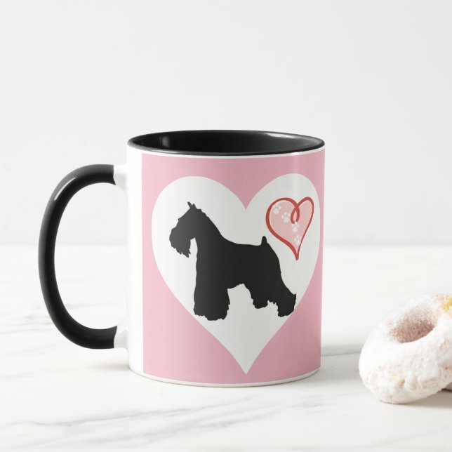 Tasse de coeur de Schnauzer et de café de pattes (Avec donut)