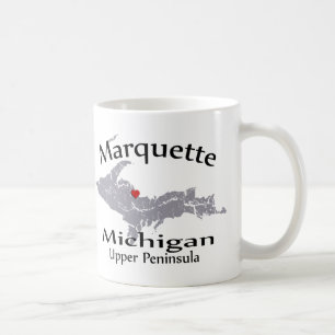 Tasse de conception de carte de coeur de Marquette