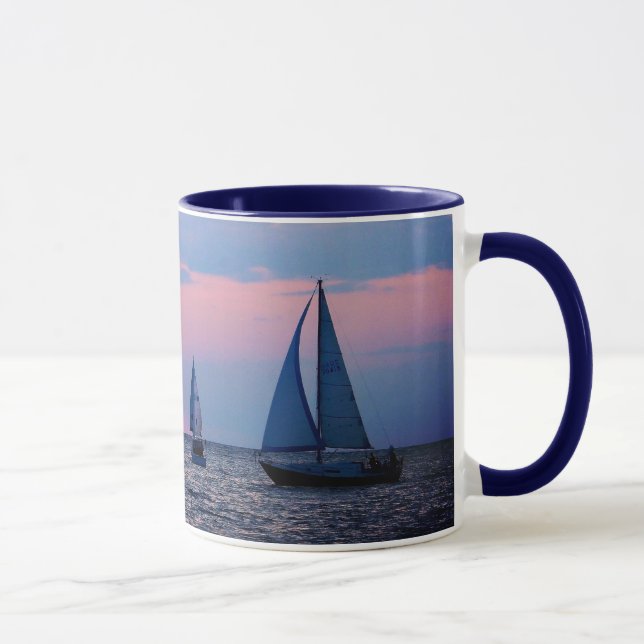 Tasse de coucher du soleil de 3 voiliers (Droite)
