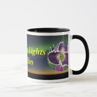 Tasse de Daylilies de lumières du nord