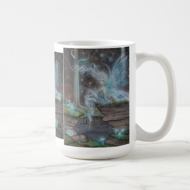 Tasse de fantasy avec fée en embrasement bleu par  (Droite)