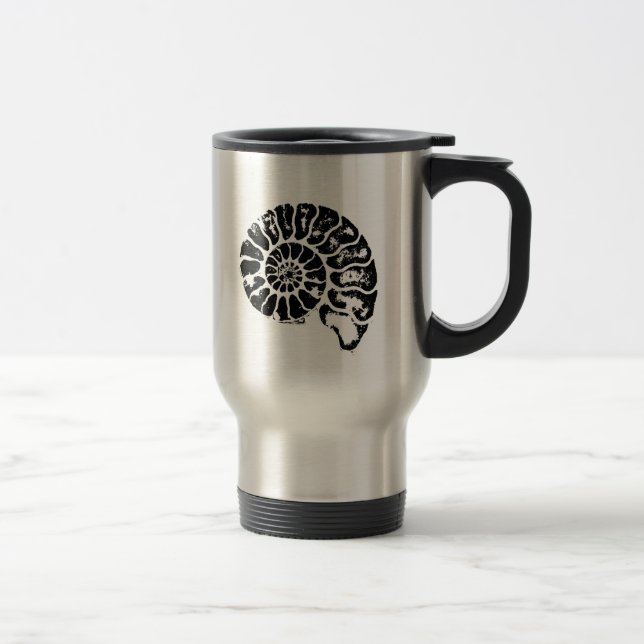 Tasse de fossile d'ammonite (Droit)
