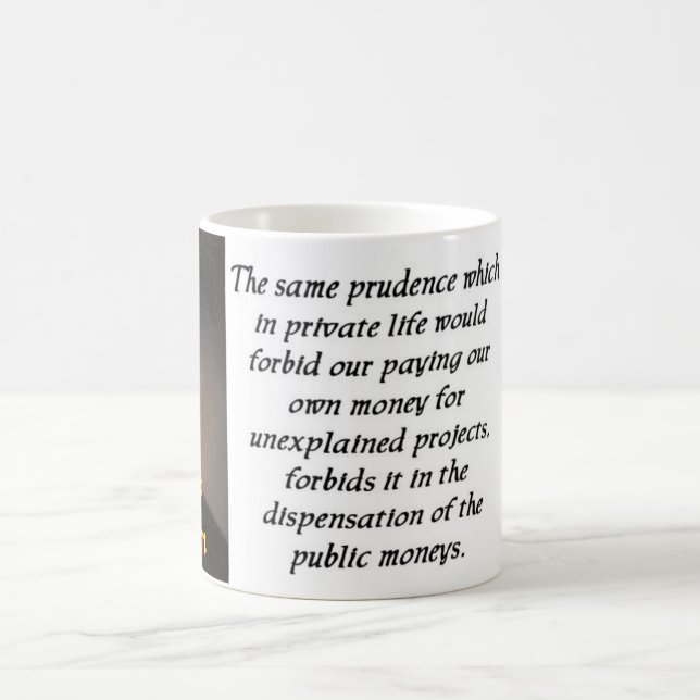 Tasse de la citation 23 de Thomas Jefferson (Centre)