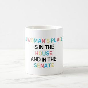 Tasse de la place d'une femme