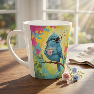 Tasse de latte avec un joli oiseau bleu chantant