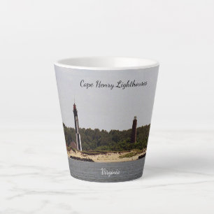 Tasse de latte du phare de Cape Henry