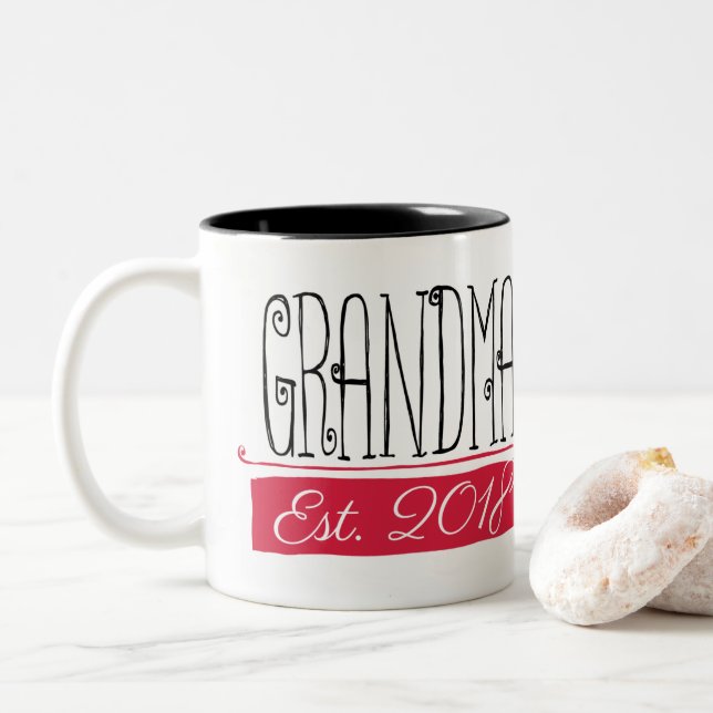 Tasse de l'est 2018 de grand-maman (Avec donut)