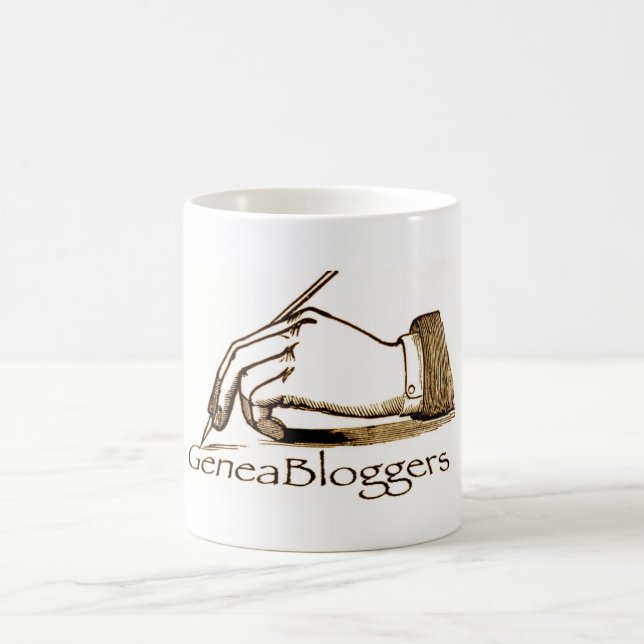 Tasse de logo de GeneaBloggers (Centre)