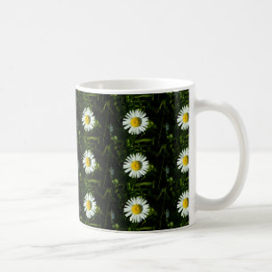 Tasse de marguerite d'éblouissement