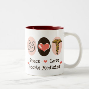 Tasse de médecine de sports d'amour de paix