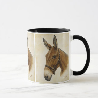 Tasse de mule dans le noir