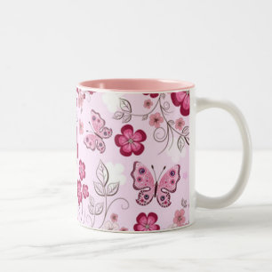 Tasse de papillons de printemps