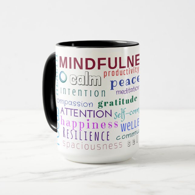 Tasse de pêle-mêle de mot de Mindfulness (Devant gauche)