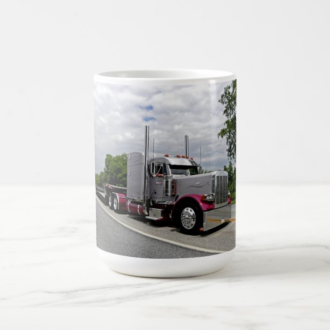 Tasse de Peterbilt 379 d'un Horning (Centre)