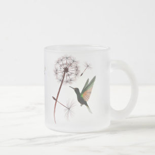 Tasse de pissenlit et de colibri