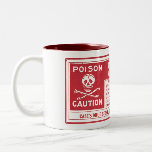 Tasse de poison de strychnine (Gauche)