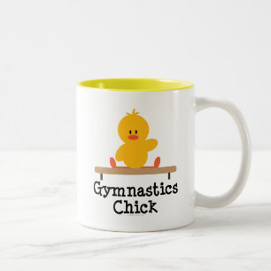 Tasse de poussin de gymnastique
