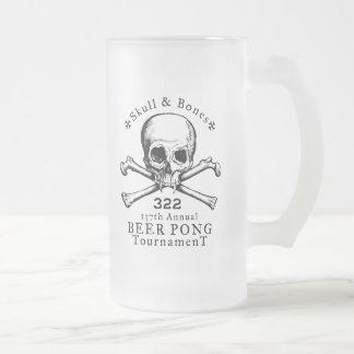 Tasse de puanteur de crâne et de bière d'os