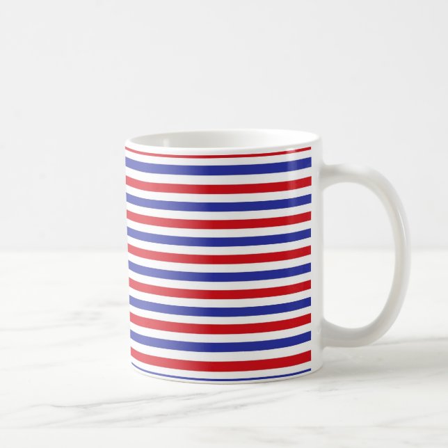 Tasse de rayures rouges, blanches et bleues (Droite)