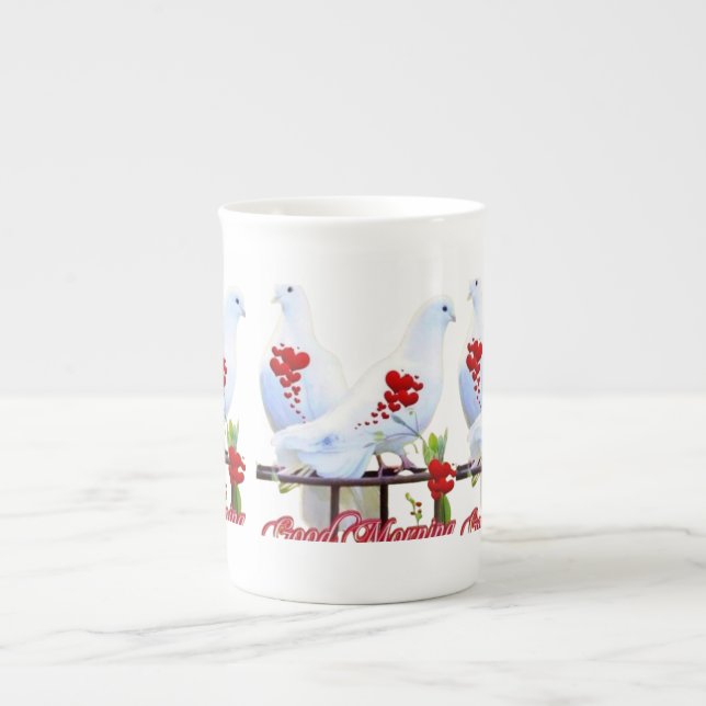 Tasse de spécialité en porcelaine de fine bone chi (Devant)