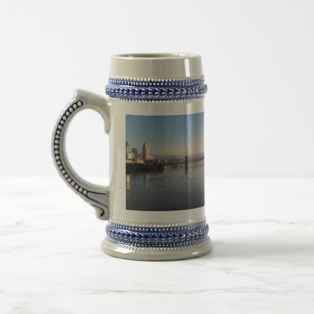 Tasse de Stein de Cincinnati Ohio (Gauche)