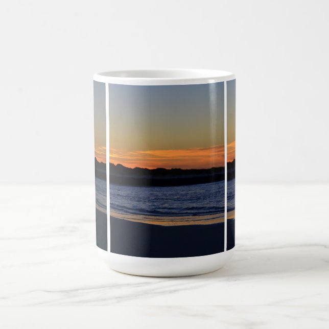 Tasse de triptyque de scène de plage de lever de (Centre)