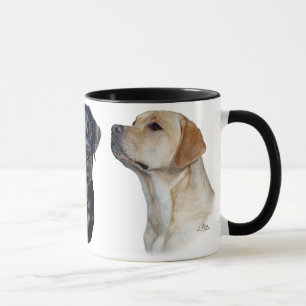 Tasse de trois chiens d'arrêt de Labrador