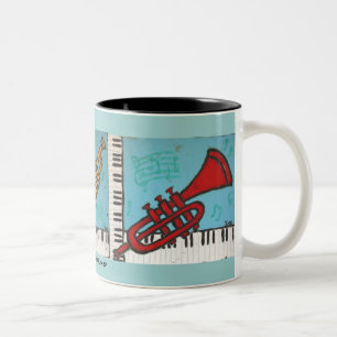 tasse de trompette et de musical de piano