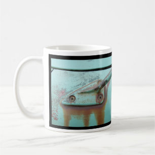 Tasse de turquoise, voiture vintage, caverne