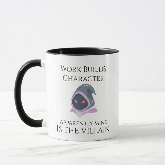 Tasse de vilain de construction de caractère (Gauche)