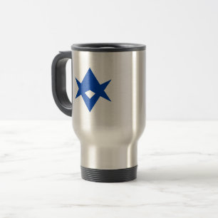 Tasse de voyage avec le drapeau de la ville de Toy