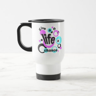 Tasse de voyage avec un message pro-vie.