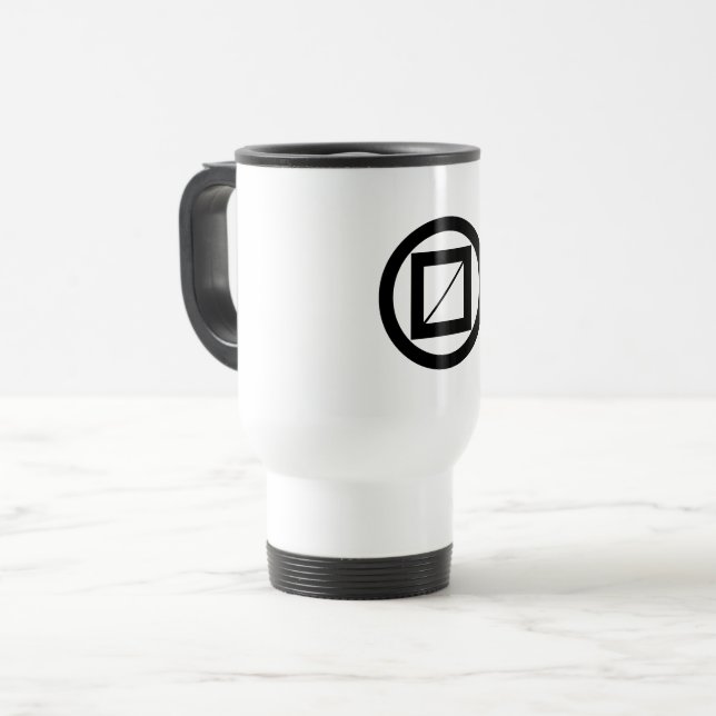 Tasse de voyage en cercle à mesure boisée (Devant gauche)