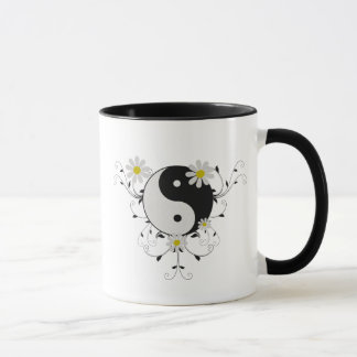 Tasse de Yin Yang de marguerite