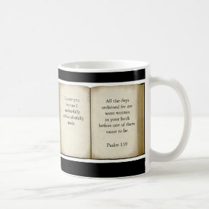 Tasse d'écriture sainte