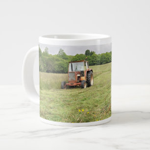 Tasse d'éléphant de foin de coupe de tracteur