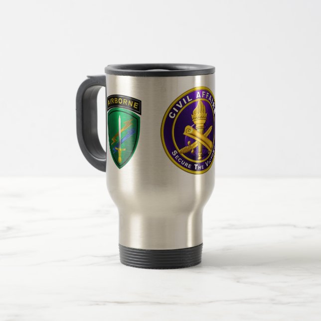 Tasse des affaires civiles (Devant gauche)