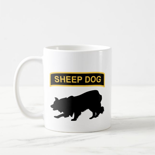 Tasse d'étiquette de chien de berger (Gauche)
