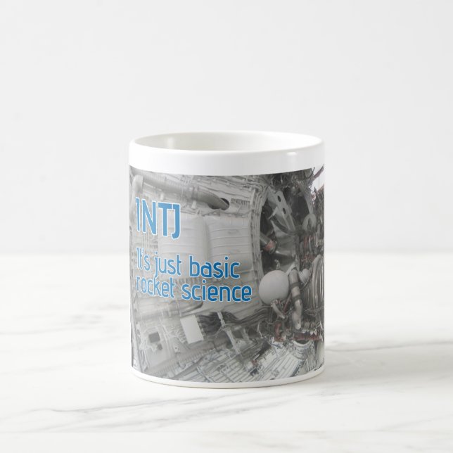 Tasse d'études spatiales de base d'INTJ "c'est (Centre)