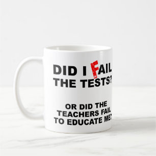 Tasse drôle d'échec d'enseignant