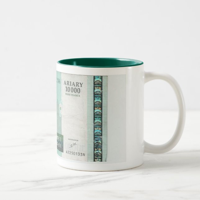 Tasse du Madagascar (Droit)