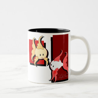 Tasse élégante mignonne de poisson rouge et de